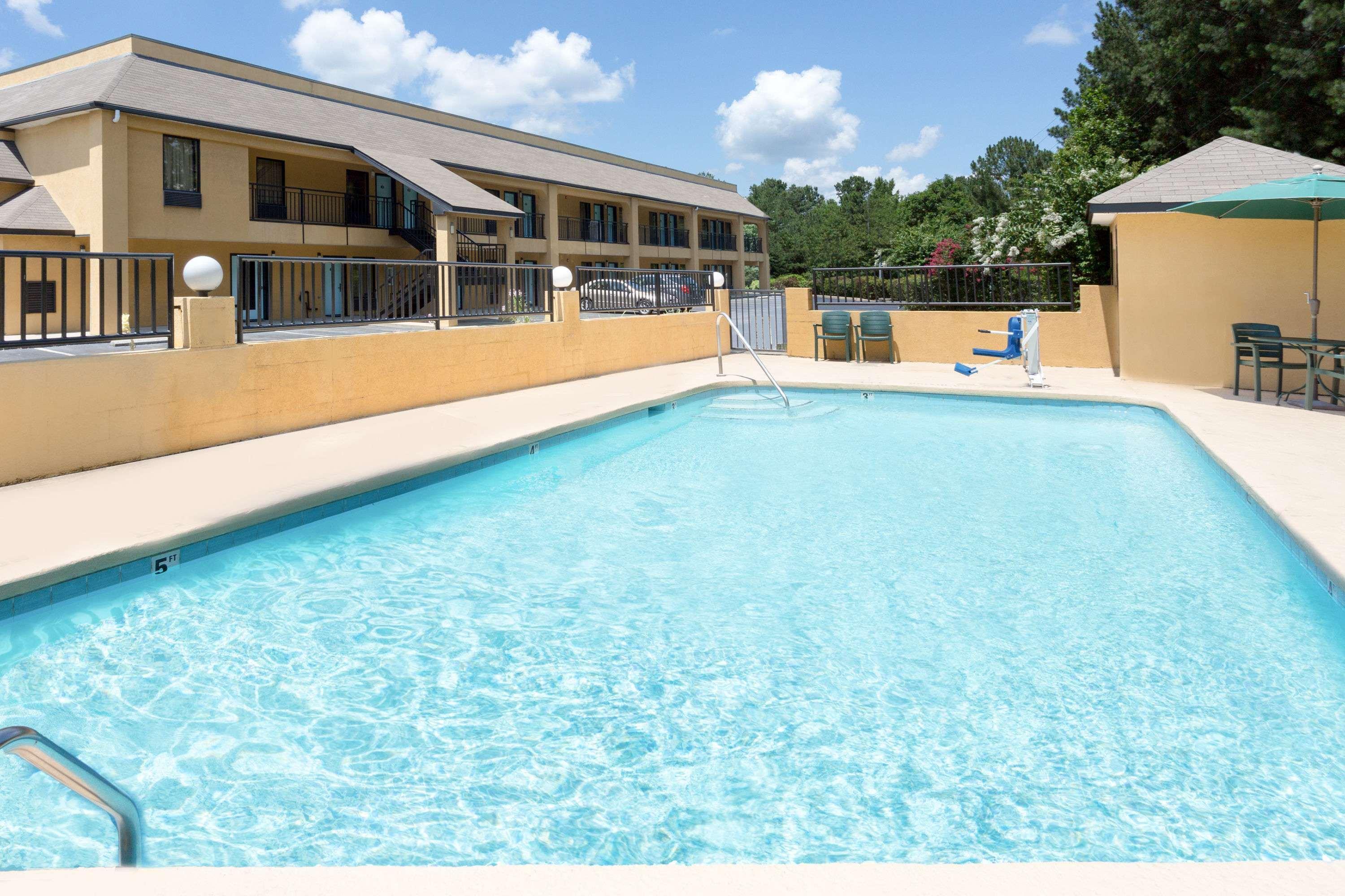 Days Inn by Wyndham Biscoe Exterior foto
